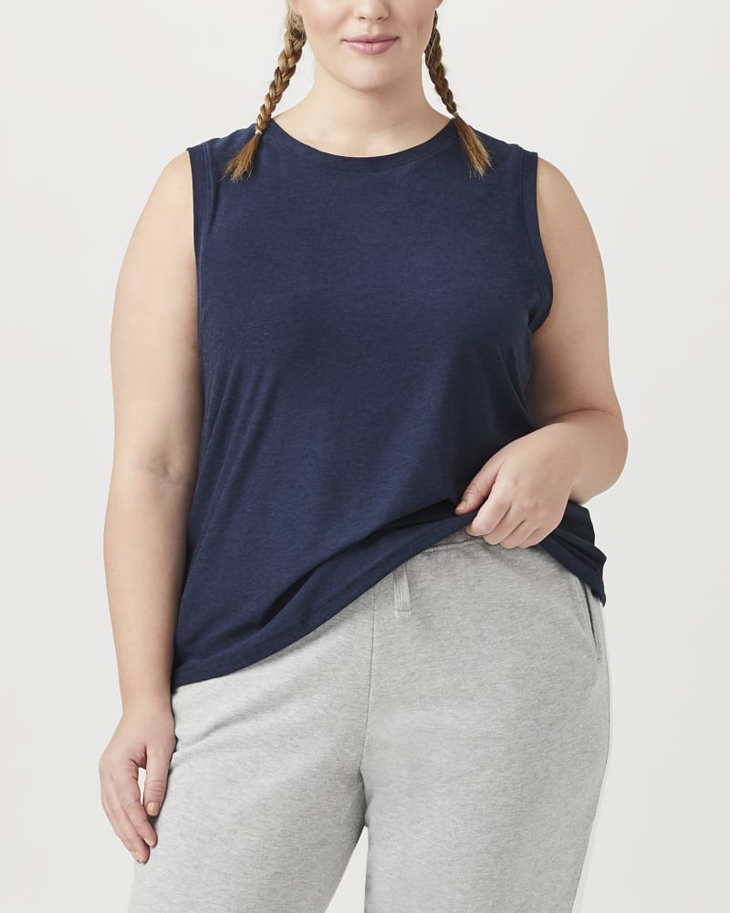 Front of plus size Andi Muscle Tank by Beyond Yoga | Dia&Co | dia_product_style_image_id:152787